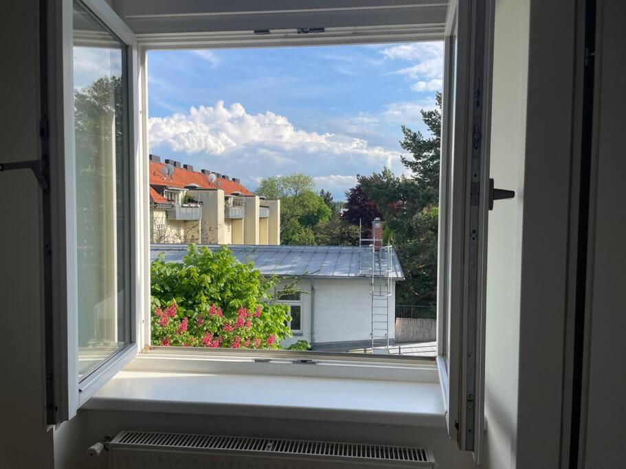 Beautiful 1 Bedroom Apartment Near Schoenbrunn เวียนนา ภายนอก รูปภาพ